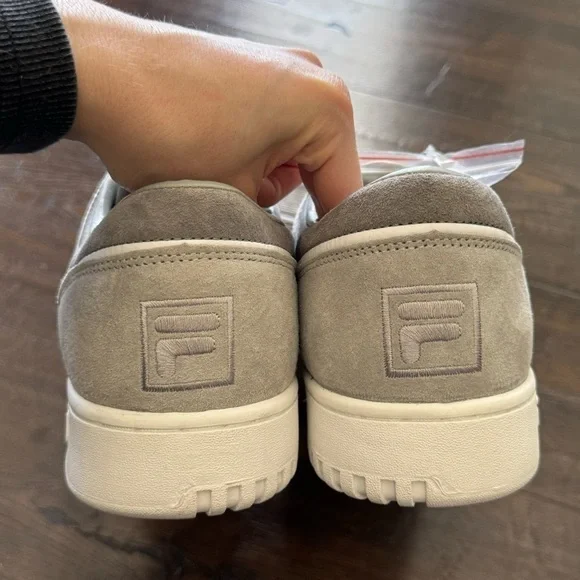 Fila X Staple Pigeon Low Top Sneaker Size 11 Men - Picture 5 of 10